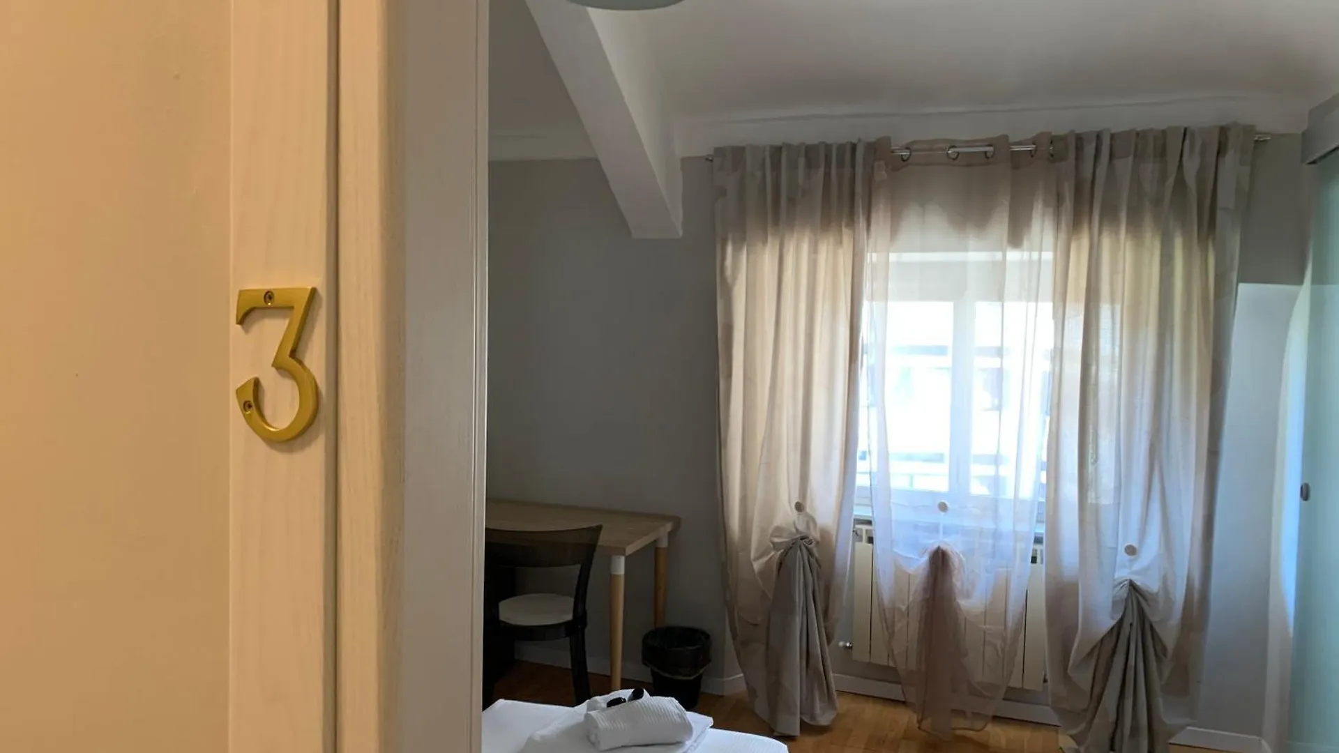 Casa de hóspedes Domus Fieschi Rooms Génova Itália